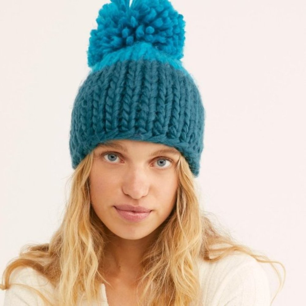 NWT Free People Cozy Up Pom Pom Color Block Beanie